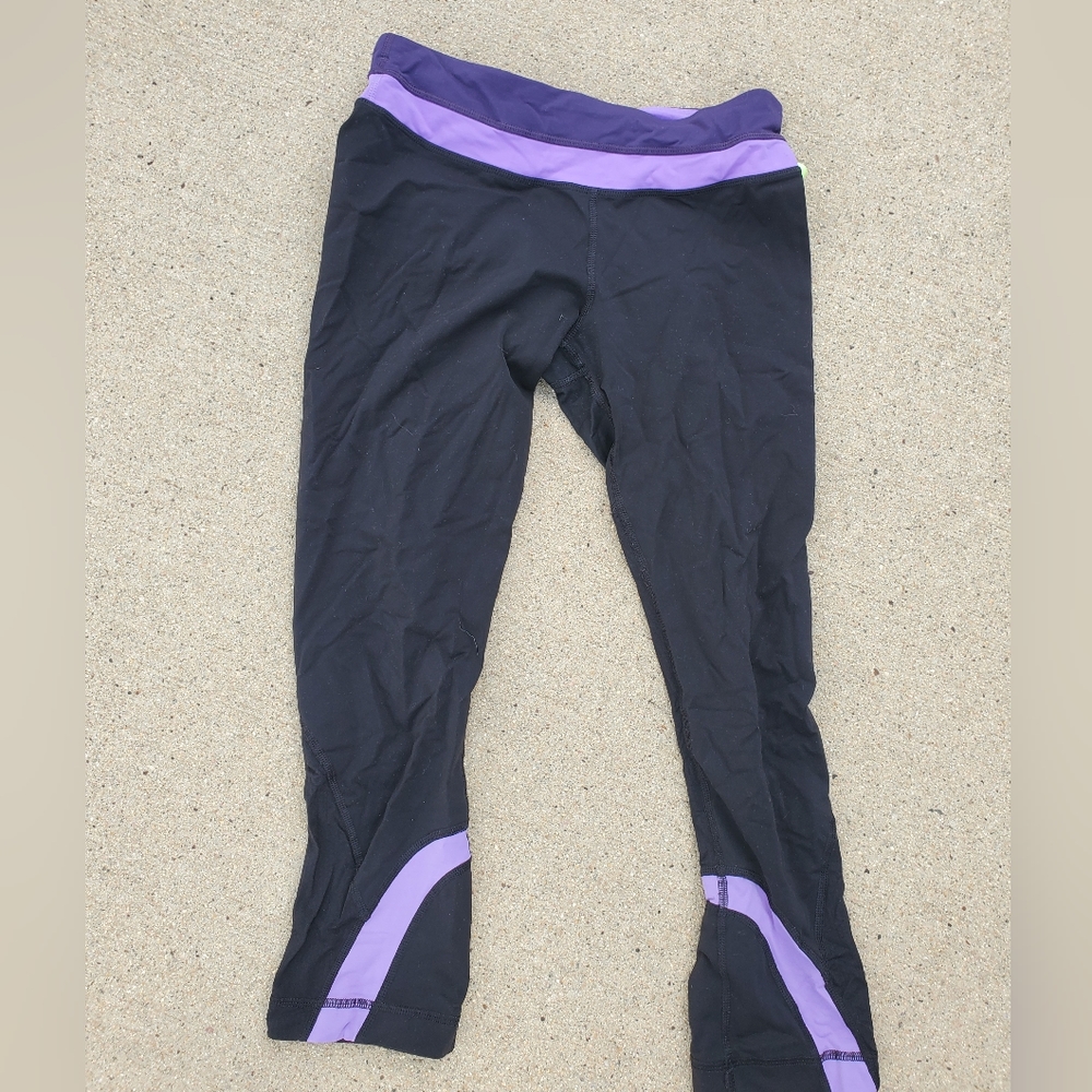 Lululemon Capri Leggings Sz 2